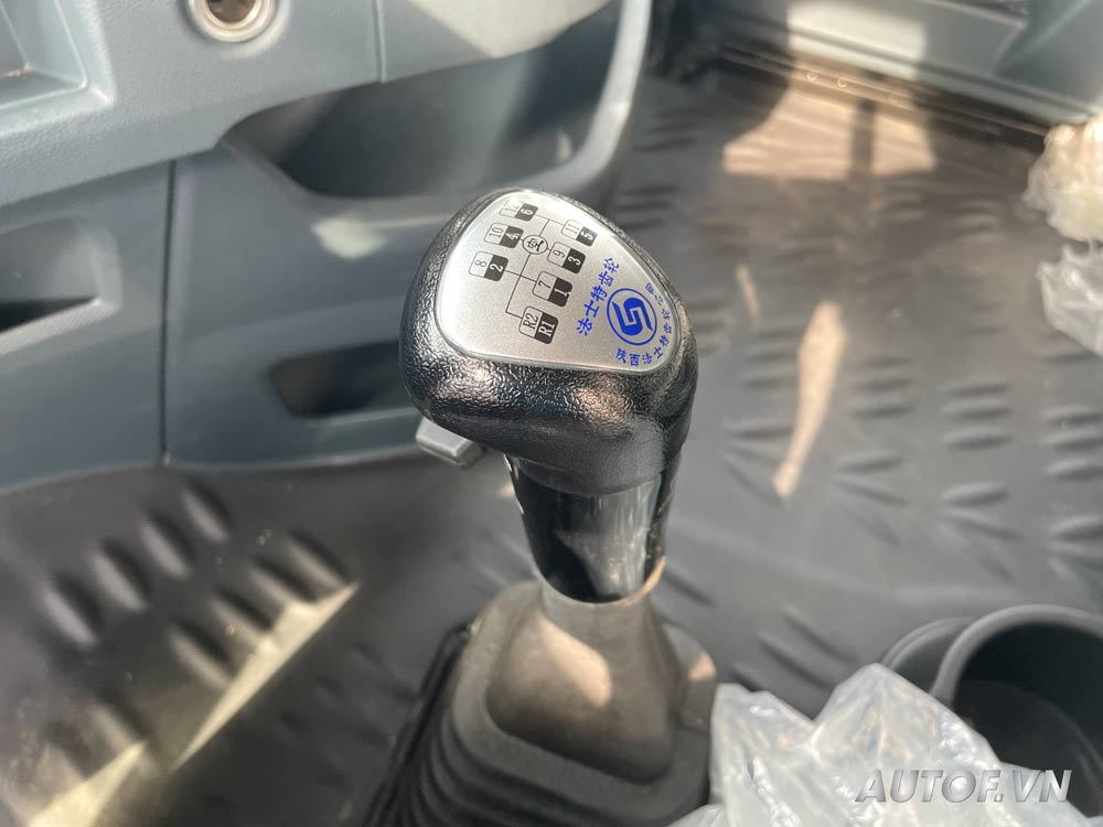 Xe tải Chenglong 5 chân H7 360Hp Thùng 9m7 (01/2026)